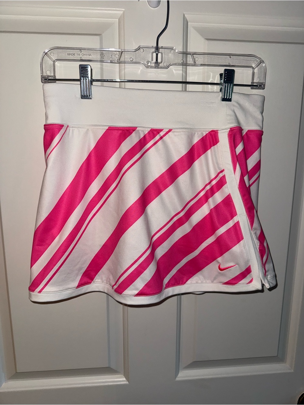Nike White and Hot Pink Diagonal Stripe Athletic Skort